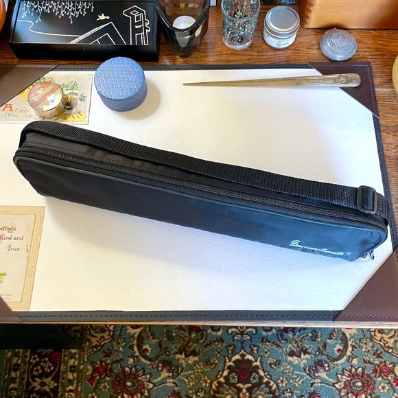 Gemeinhardt 3SHB (French style, inline G, sterling headjoint, plated body) - Picture 2 of 16